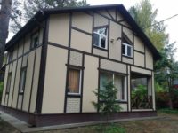 Чем покрасить плоский шифер на фасаде дома?