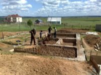 Этапы строительства частного дома своими руками