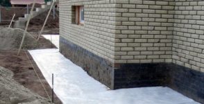 Геотекстиль для отмостки какой выбрать?