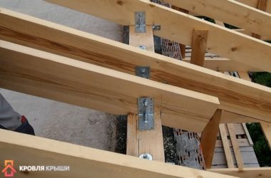 Как крепить балки на односкатной крыше?