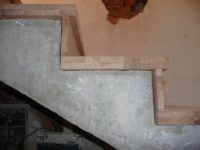 Как отделать бетонную лестницу деревом своими руками?