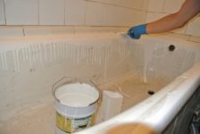 Как отреставрировать акриловую ванну своими руками?