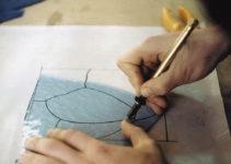 Как сделать витраж на стекле своими руками?