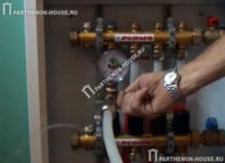 Как спустить воздух с теплого водяного пола?