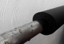 Конденсат на трубах холодной воды что делать?