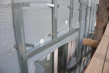 Крепление обрешетки к металлическому каркасу