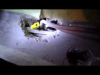 Просверлил проводку в стене что делать?