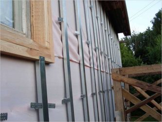 Стальная обрешетка под сайдинг
