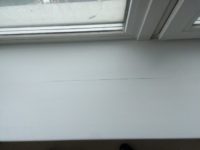 Треснул пластиковый подоконник что делать?